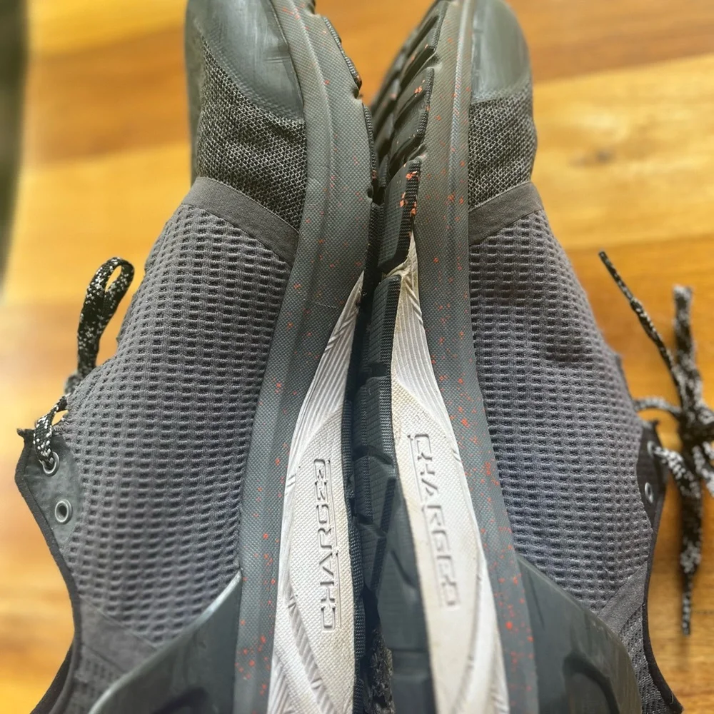 Under Armour Black Athletic Shoes Bandit 2 - Picture 10 of 11